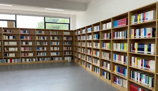 教学资源开发中系统优化的现实挑战与应对策略